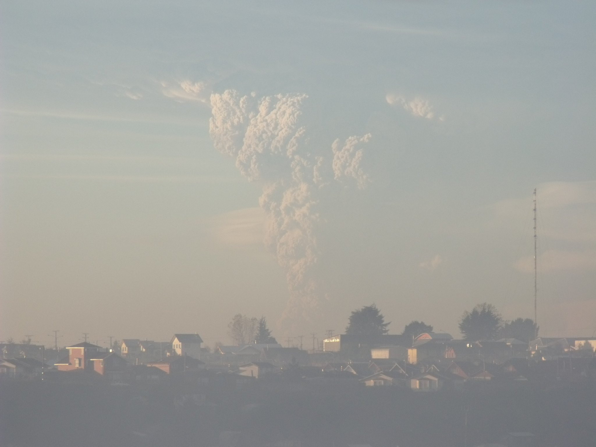 Erupción del volcán Puyehue